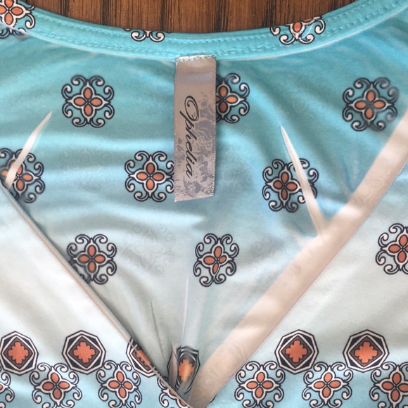 Silky Soft Printed Dress - Picture 2 of 2